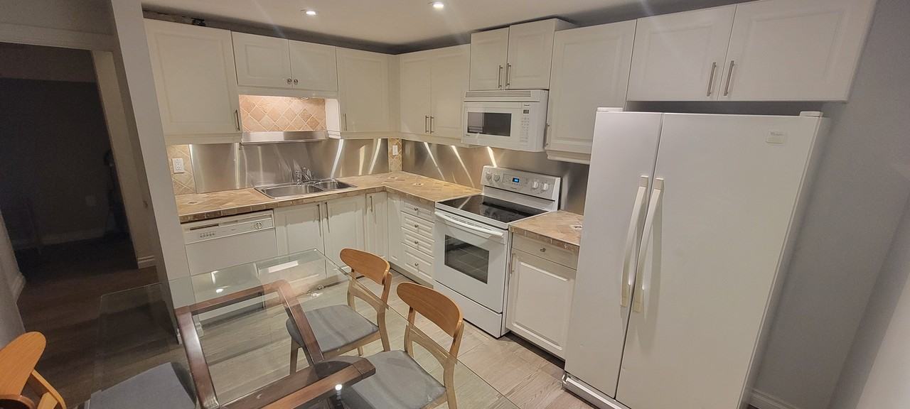 3820 Forest Bluff Crescent - Photo 3 of 13