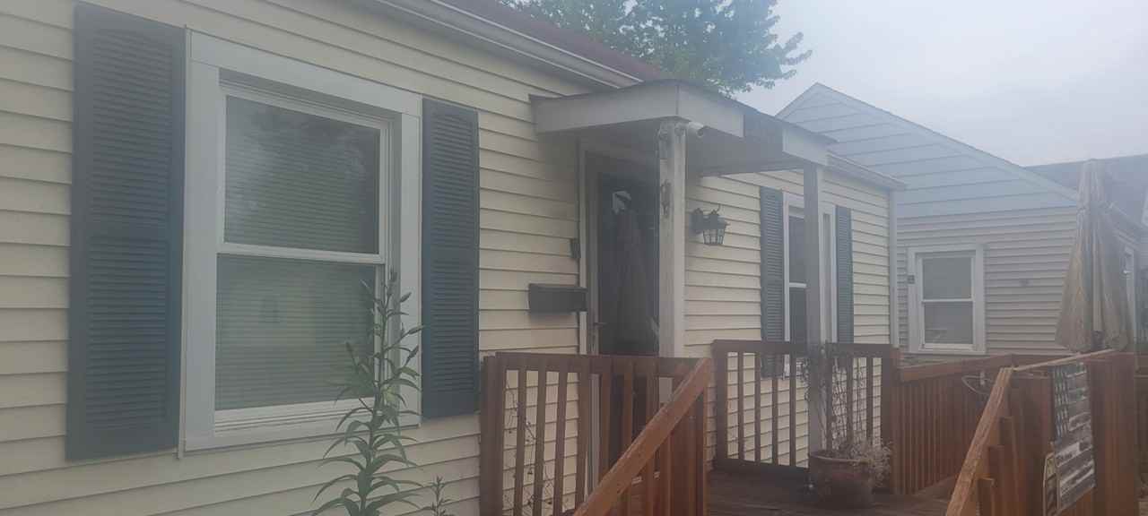 2255 Howey Rd - Photo 3 of 11