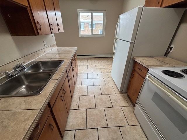 121 Alice Street - 2 bedroom - Photo 3 of 13