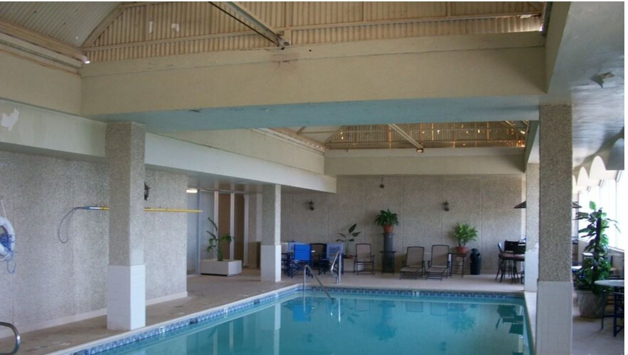 Park Tower Apartments - Photo 7 of 37