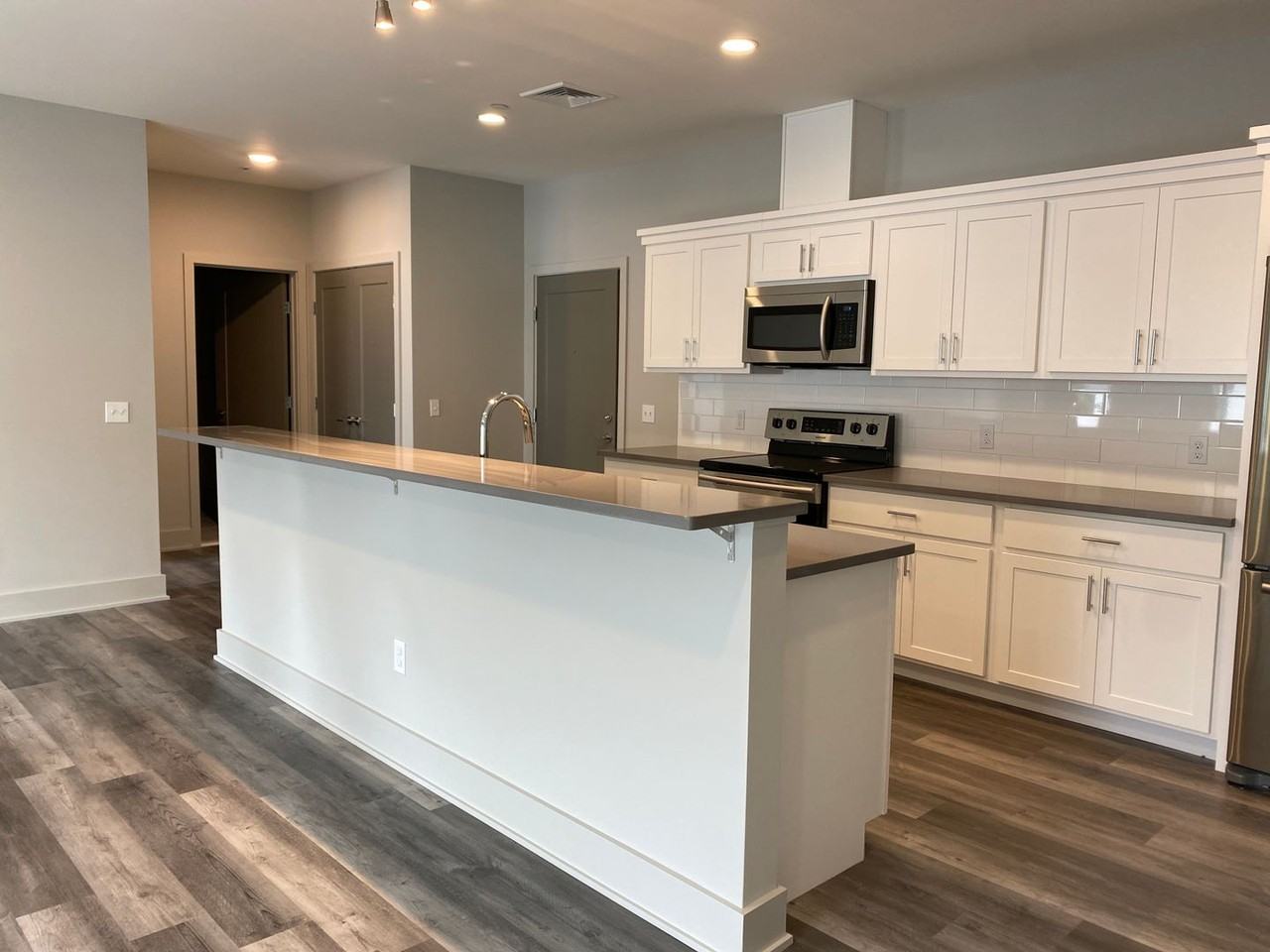 6 Farrell Court - Photo 3 of 50