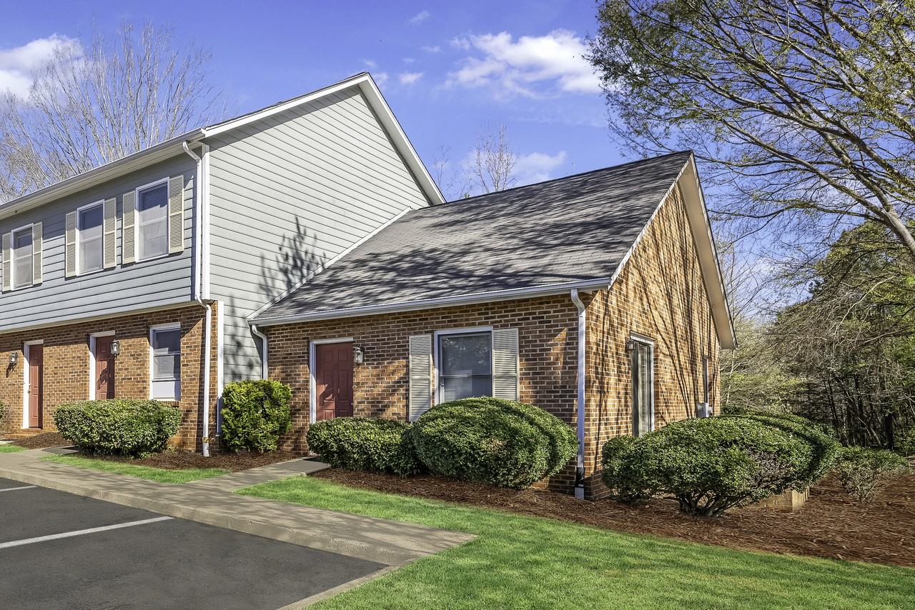 The Village at Catawba Ridge - Photo 6 of 42