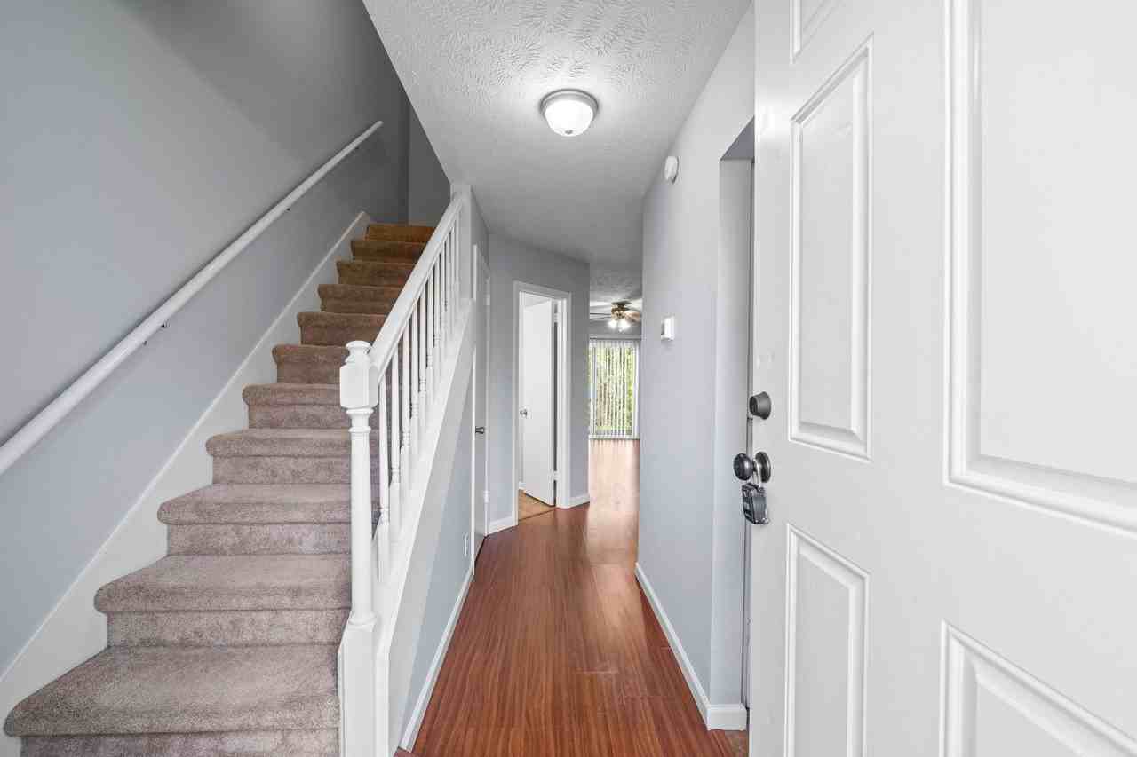 113 Azalea Ct - Photo 4 of 27