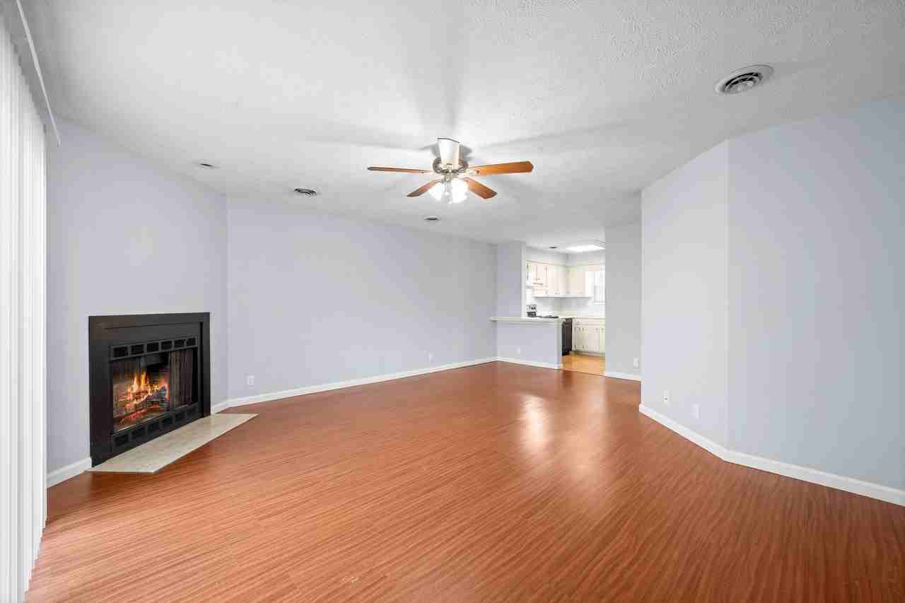 113 Azalea Ct - Photo 7 of 24