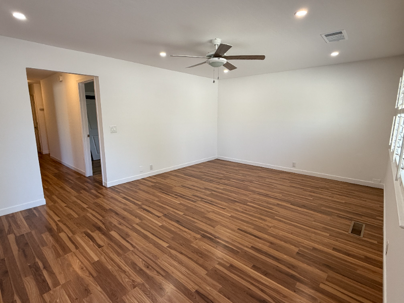 1061 Madison Ave - Photo 2 of 20