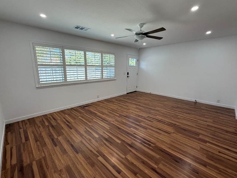 1061 Madison Ave - Photo 3 of 20