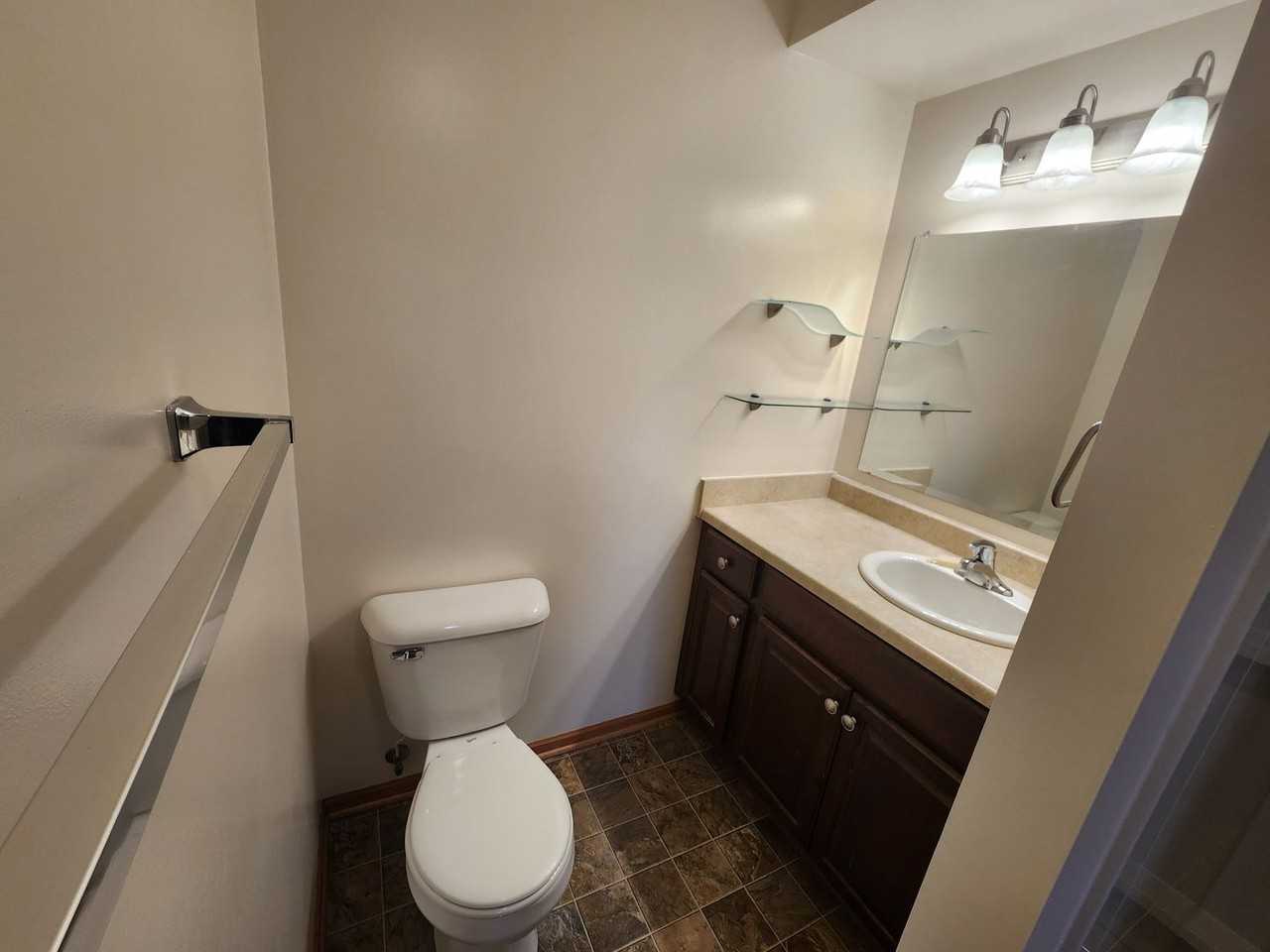 104 Lumber Street - Photo 6 of 16
