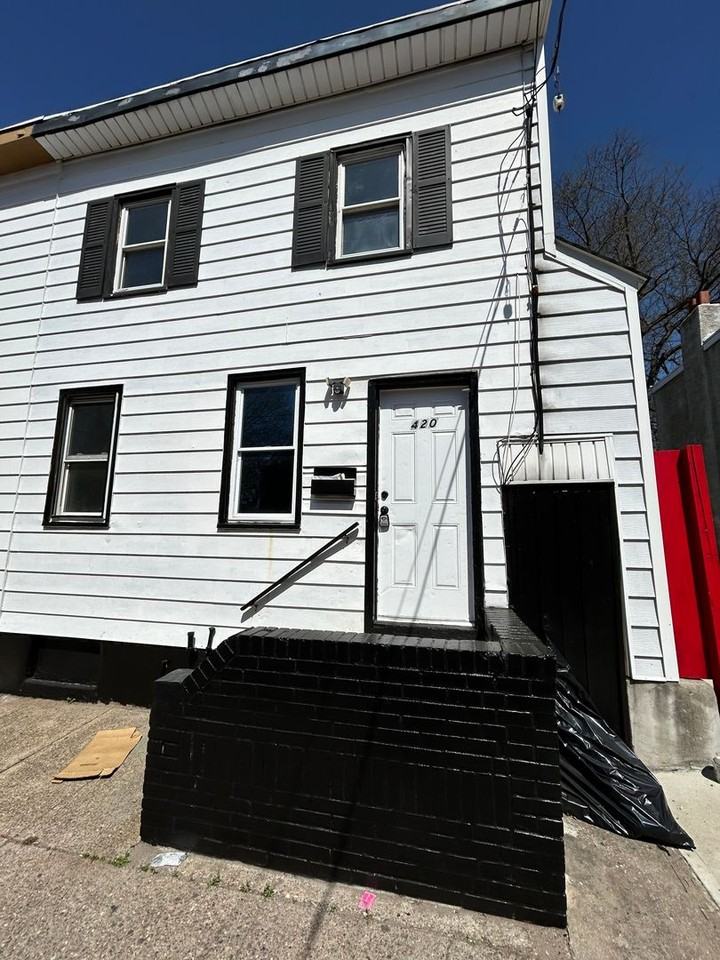 420 Federal St - Photo 2 of 18