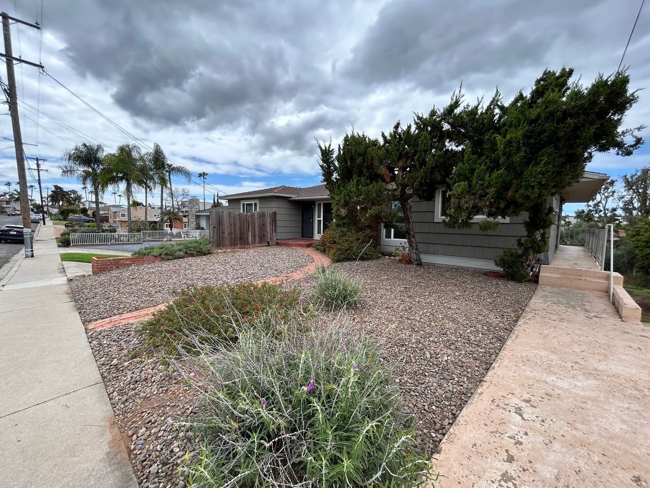 5074 La Dorna St - Photo 3 of 26