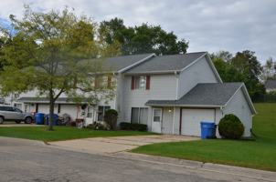 featured image of 201 Sunnyfield Ct