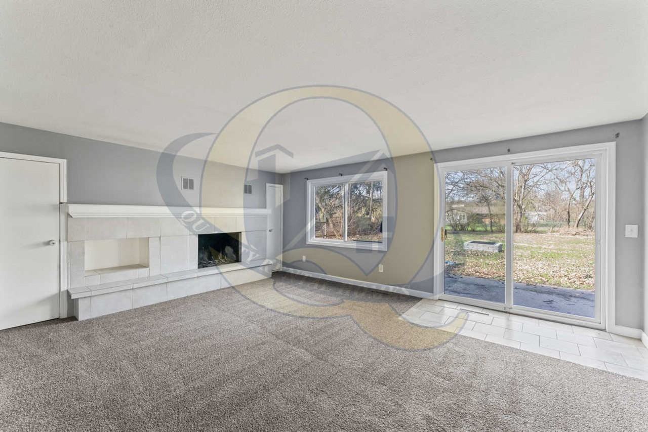 3075 Lanning Dr - Photo 6 of 18