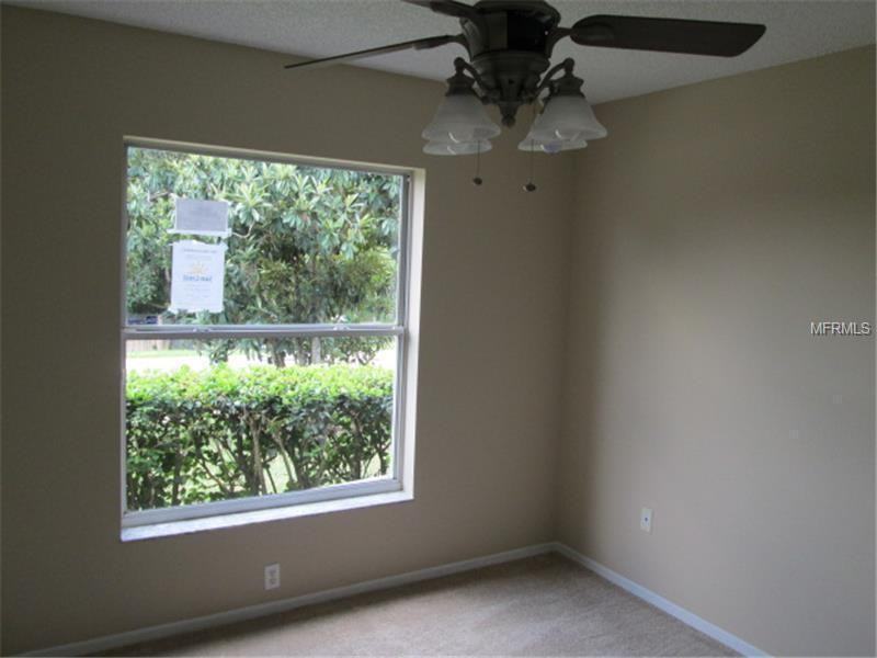 113 W Minneola St - Photo 5 of 8