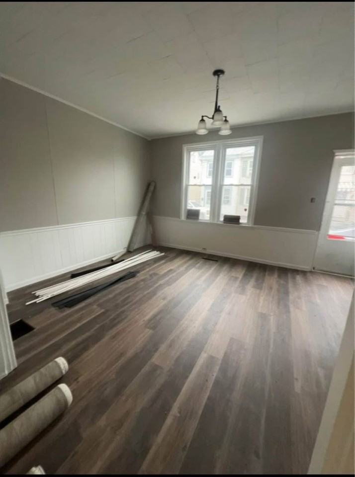 333 W Penn St - Photo 4 of 13