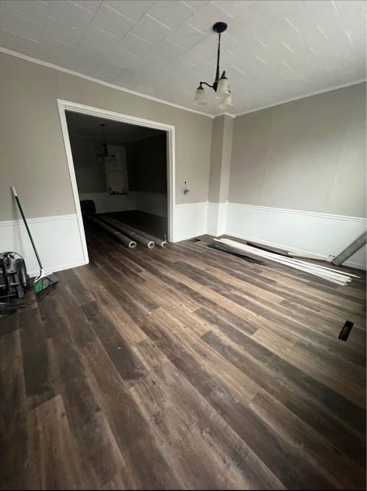 333 W Penn St - Photo 5 of 13