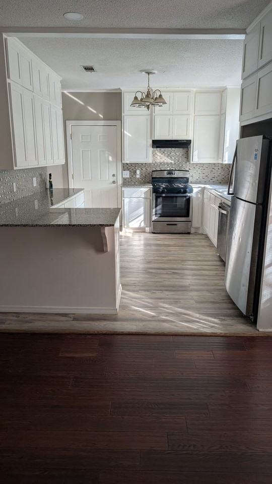 210 Claiborne St - Photo 7 of 7