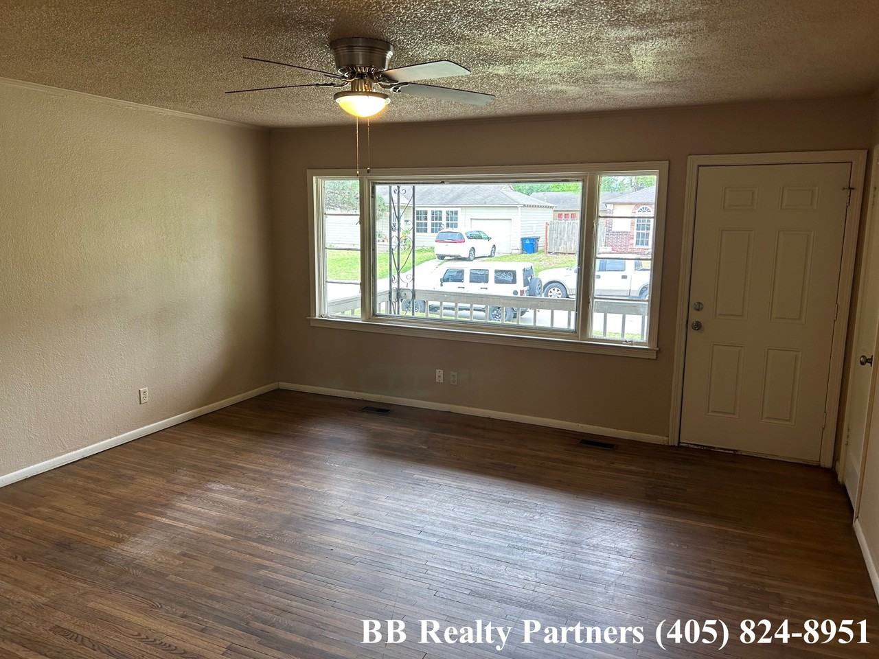 55 E 51st Pl #NA - Photo 4 of 19