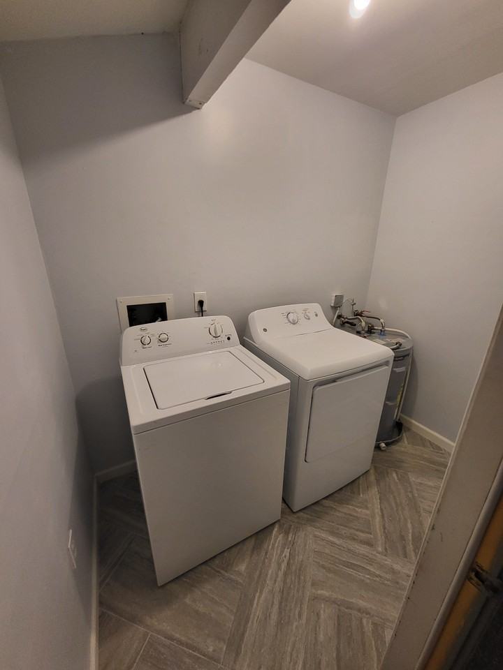 105 Dorchester Sq #NA - Photo 4 of 20