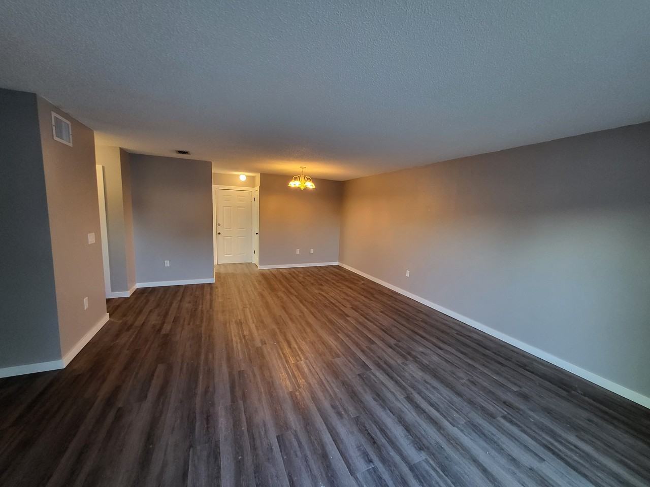 105 Dorchester Sq #NA - Photo 6 of 20