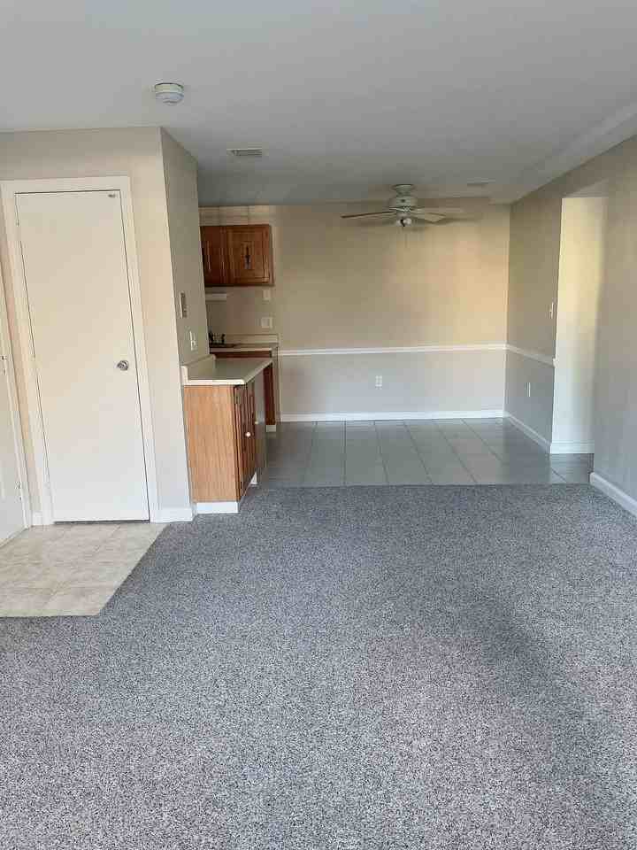 22 Walden Dr #3 - Photo 4 of 14