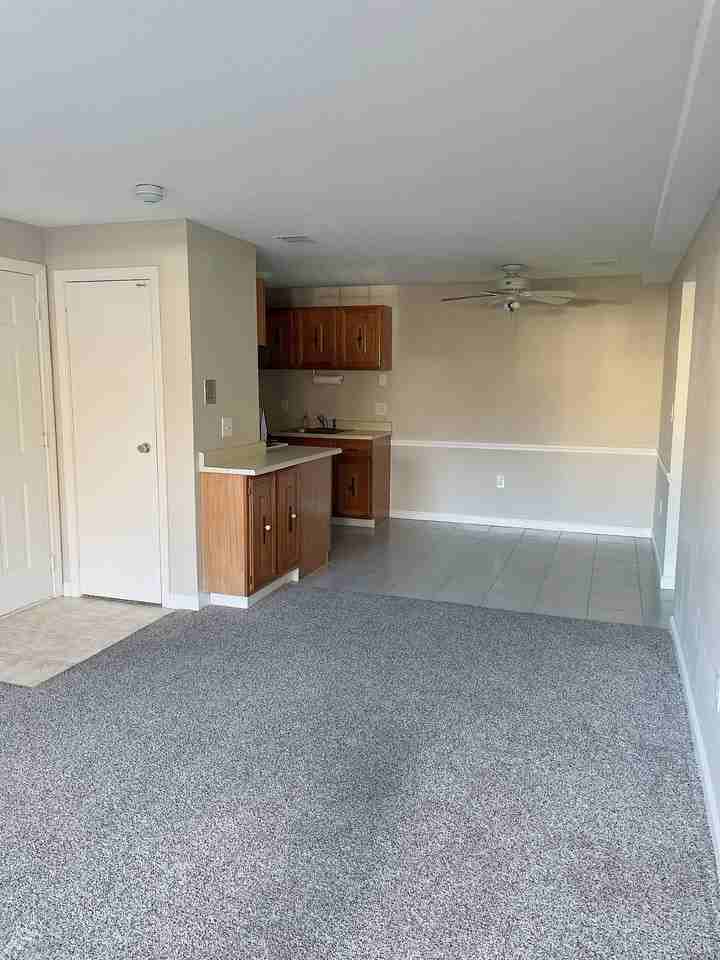 22 Walden Dr #3 - Photo 5 of 14