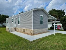 887 E Colonial Cir - Photo 1 of 1