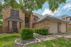 2710 Five Oaks Dr - Photo 1 of 1