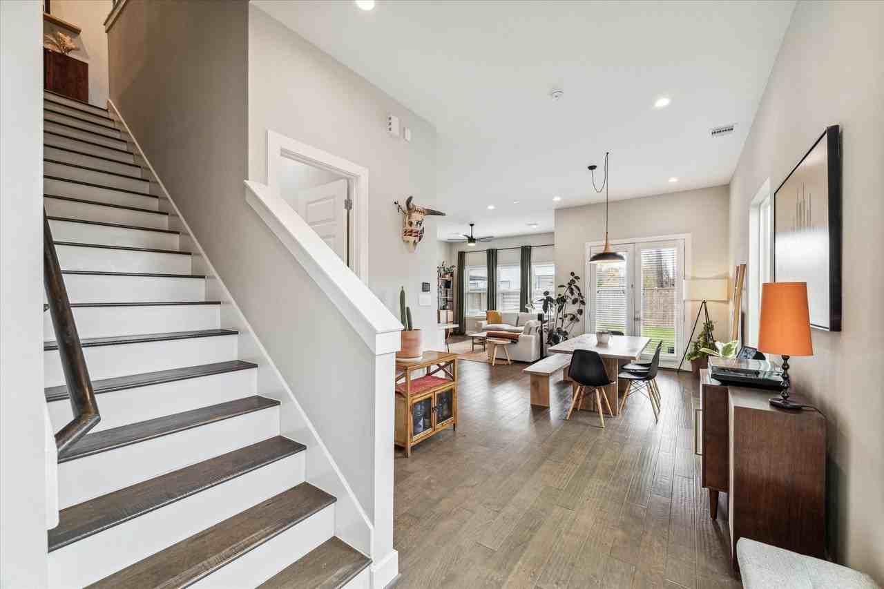 822 Morris St - Photo 4 of 32