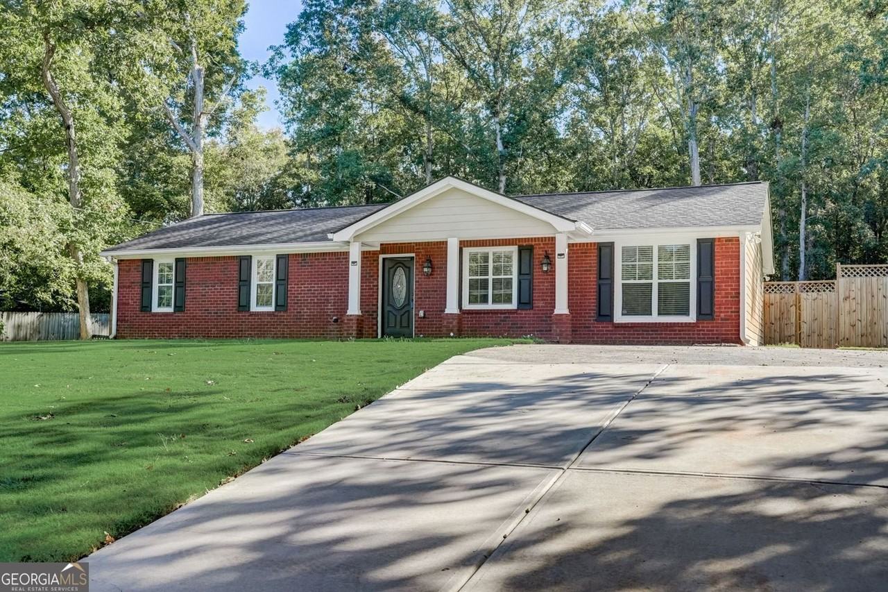 715 Cowan Rd - Photo 2 of 28