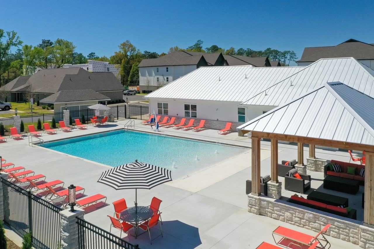 Legend at Pine Forest - Photo 4 of 17