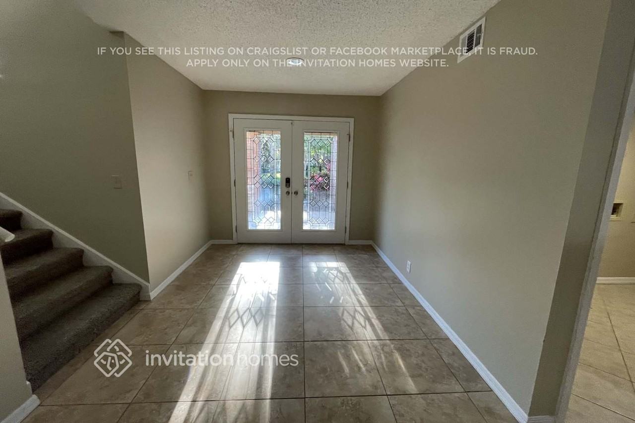 9056 Quail Creek Dr - Photo 2 of 19