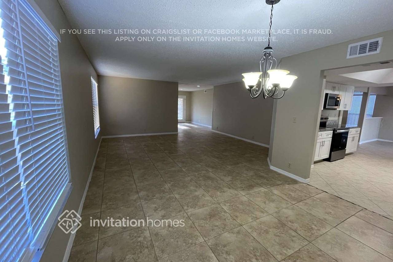 9056 Quail Creek Dr - Photo 5 of 19