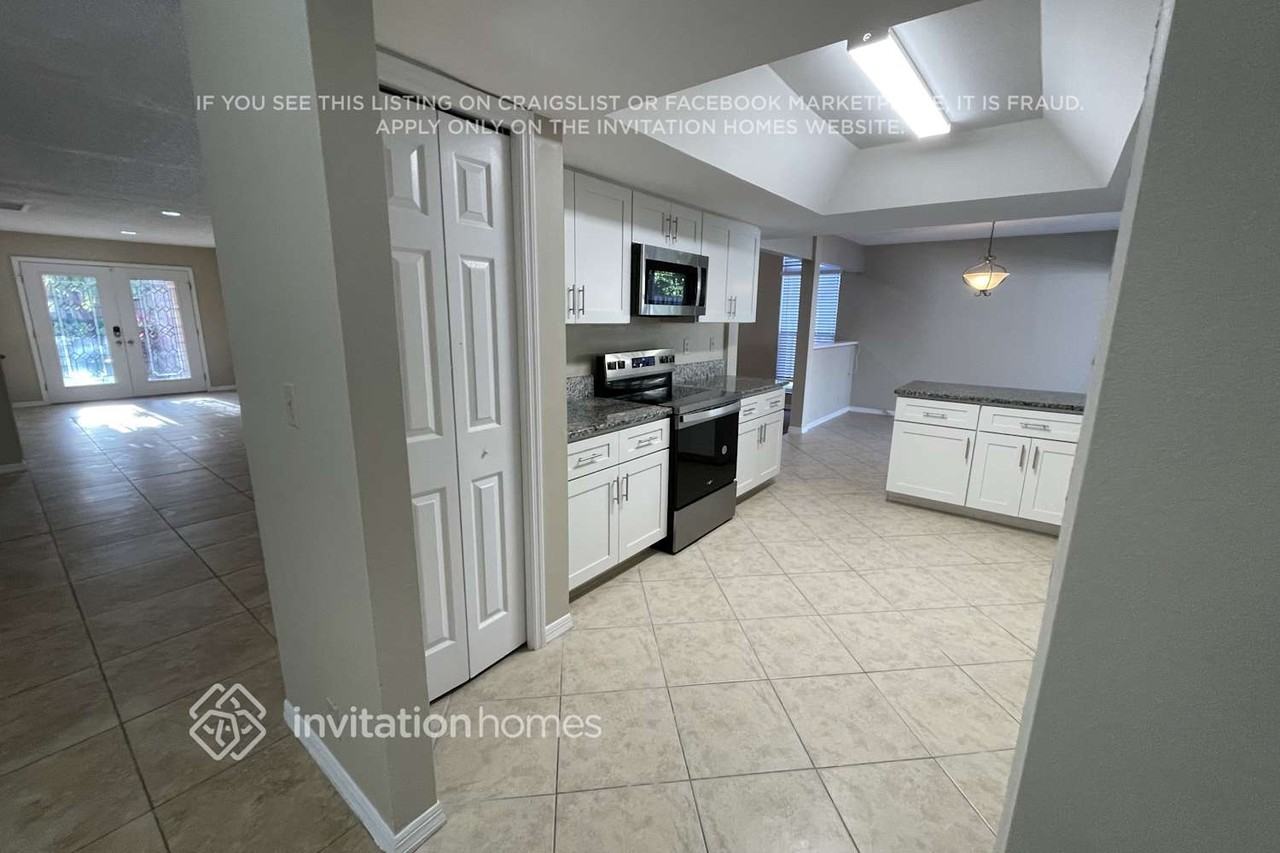 9056 Quail Creek Dr - Photo 6 of 19