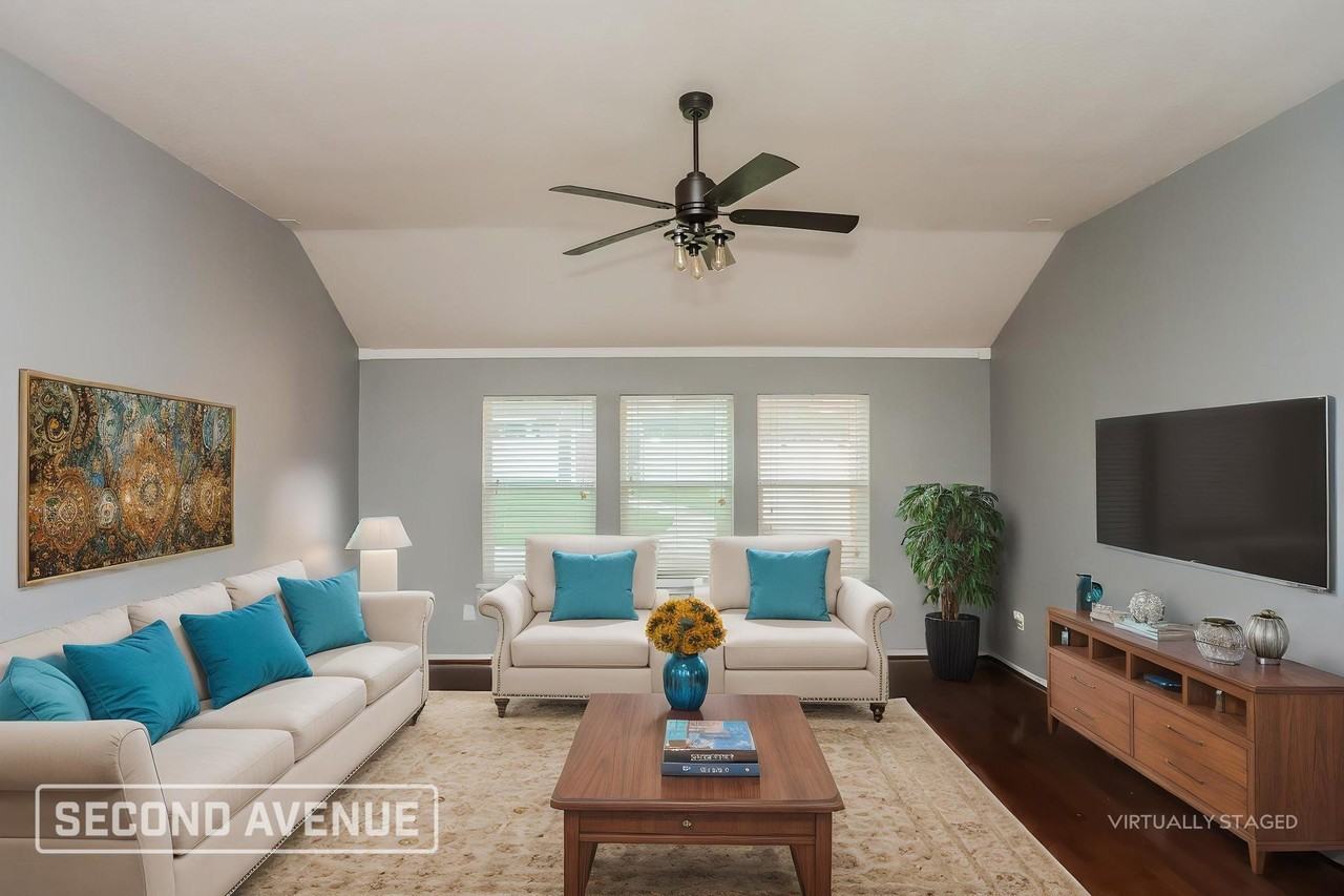 711 Francis St - Photo 2 of 25