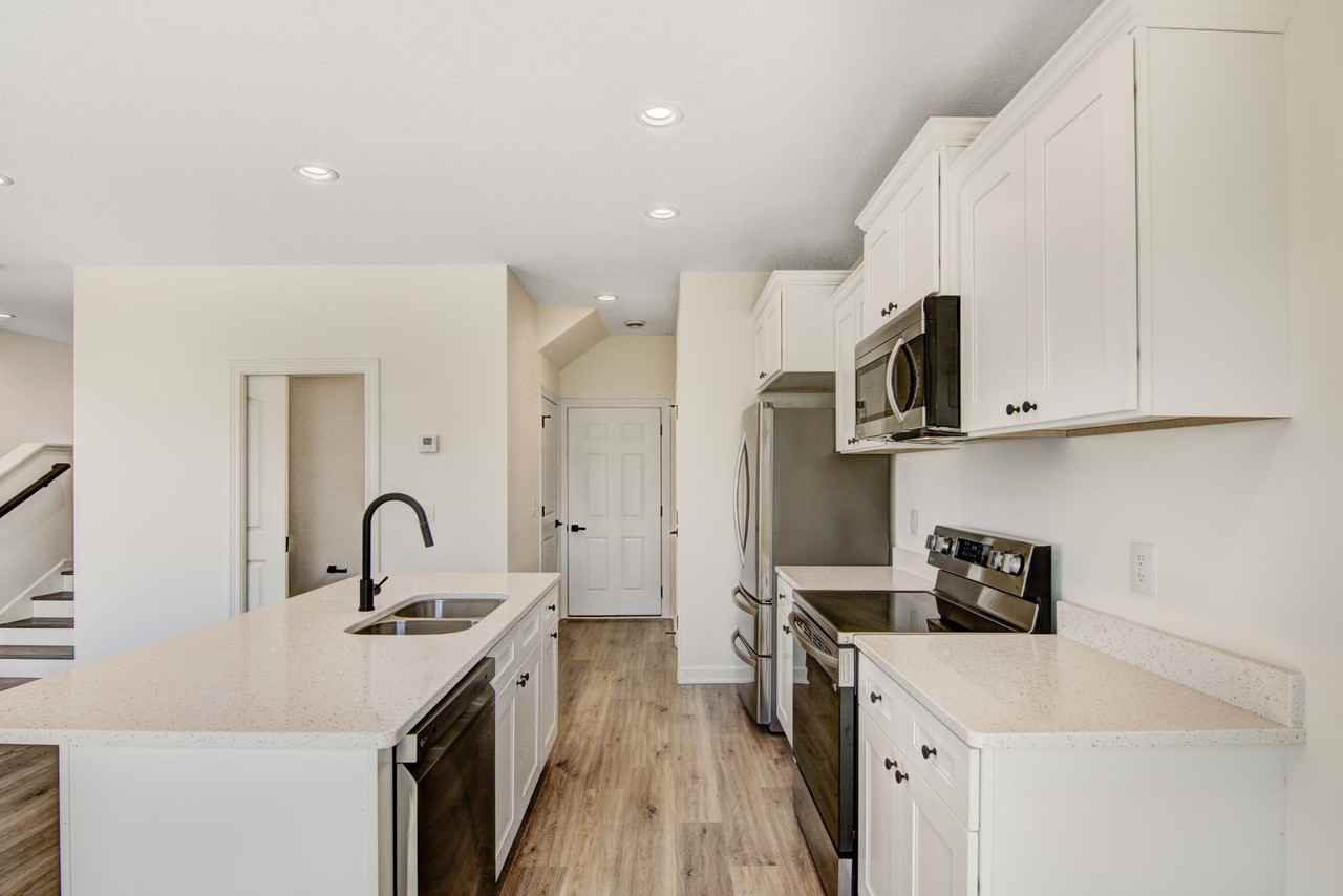 2488 Cedarwood Lane - Photo 6 of 24