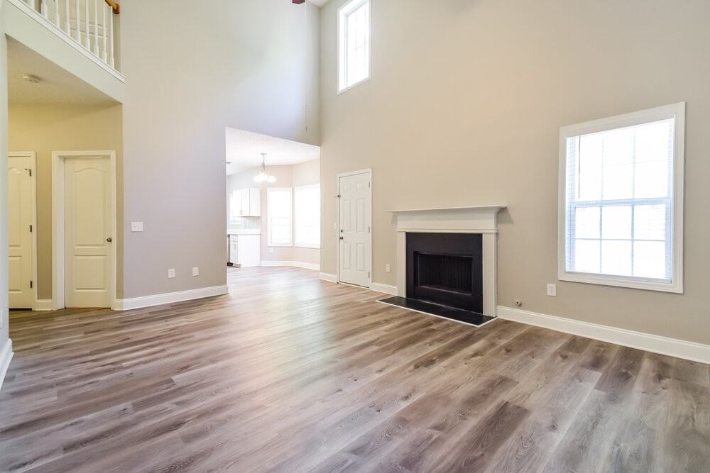 4580 Ferncrest Pl - Photo 5 of 17