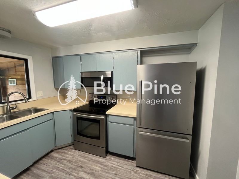 2304 E Oakmont Dr - Photo 6 of 28