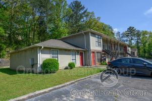featured image of 1811 Carson Rd #4