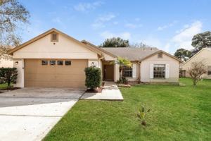 featured image of 10244 Rainbow Oaks Dr