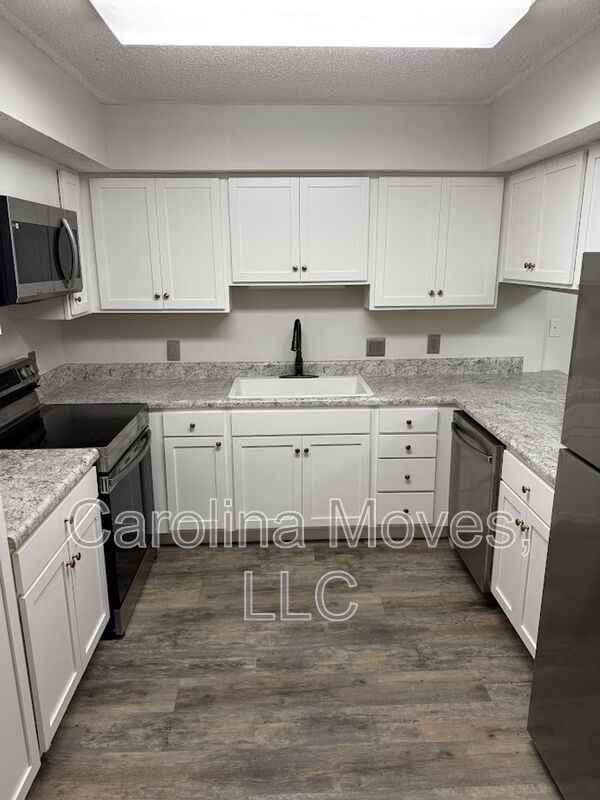 631 Bear Dr - Photo 6 of 18