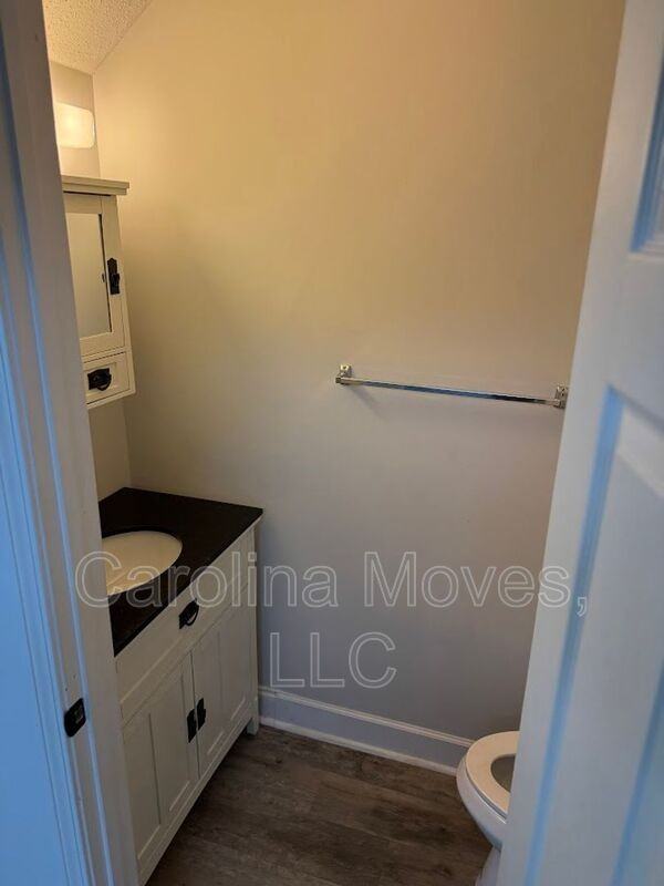 631 Bear Dr - Photo 7 of 18