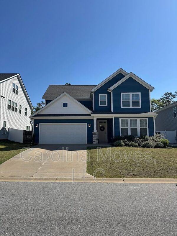 215 Fenwick Dr - Photo 3 of 22