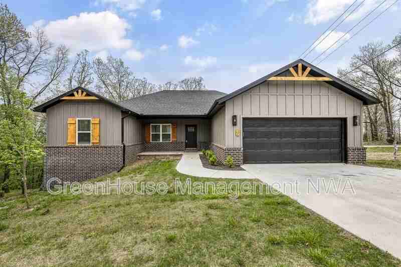 2 Cawood Dr - Photo 2 of 23