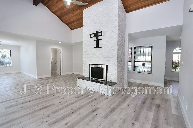 221 Audubon Cir - Photo 7 of 50