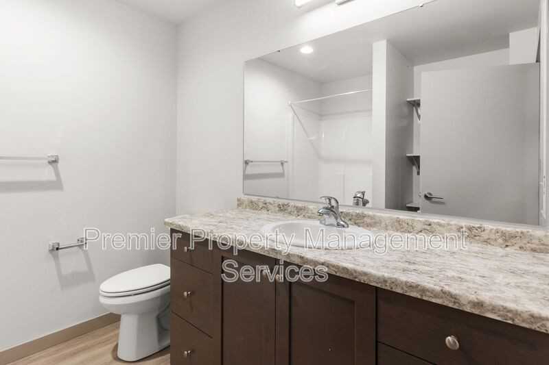 1127 Alderson Ave #110 - Photo 3 of 9