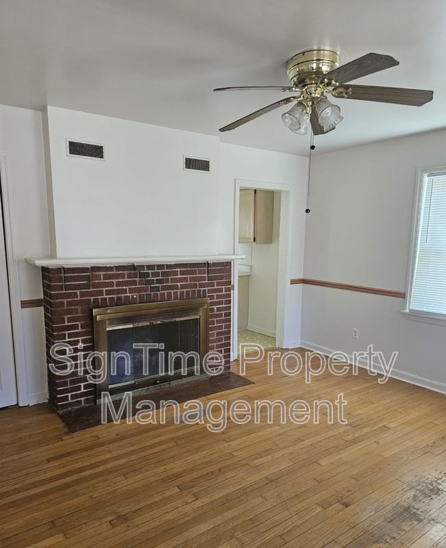 10907 Lincoln Ave - Photo 7 of 18