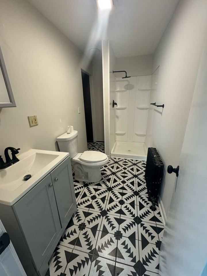 15 Johnson Lane LLC - Photo 7 of 13