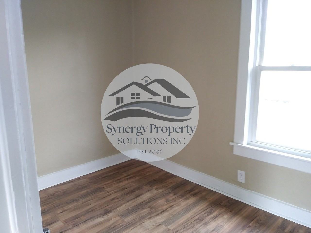 800 S Wiley St - Photo 3 of 23