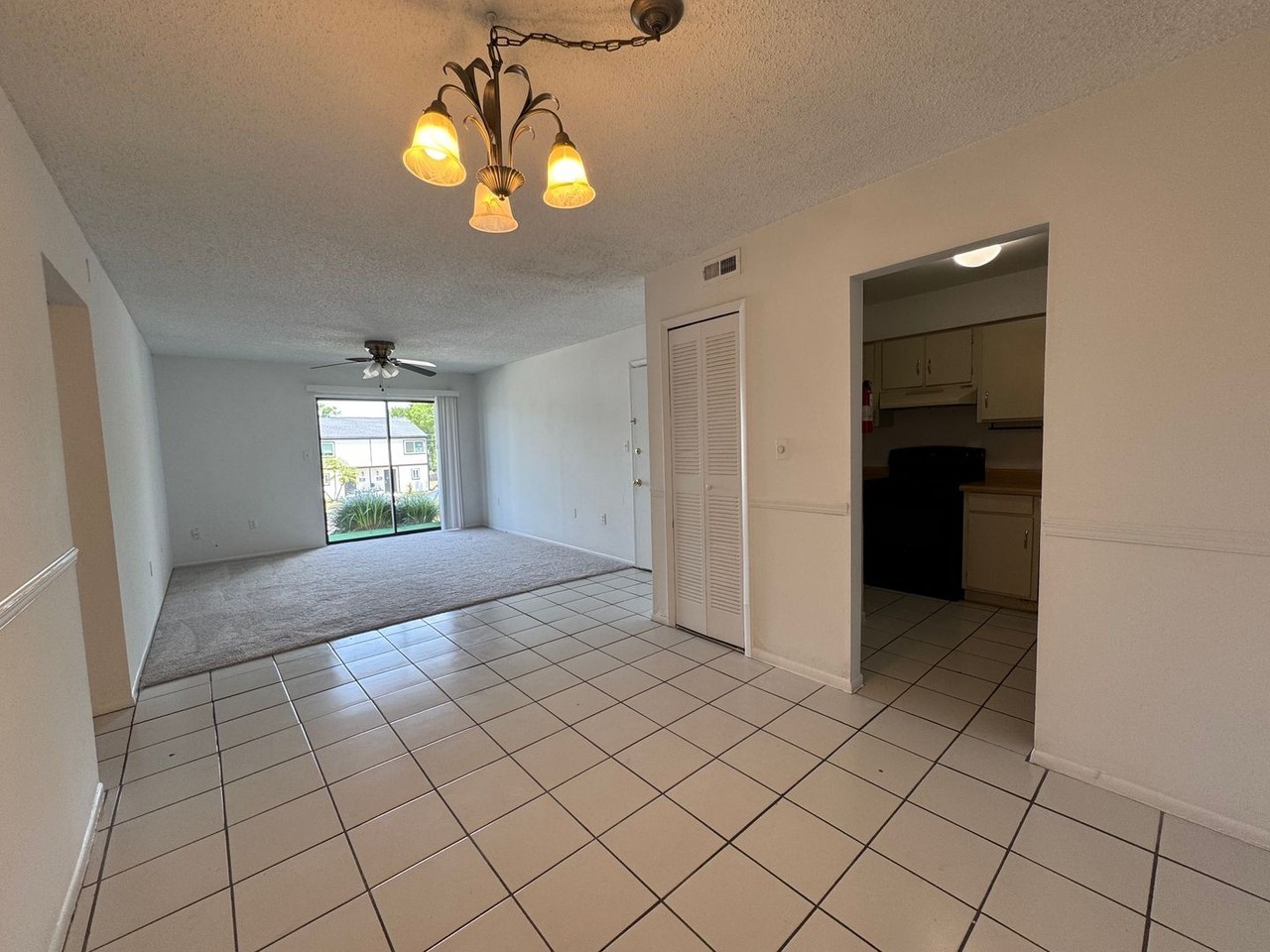 314 Cherokee Ct #D - Photo 6 of 21