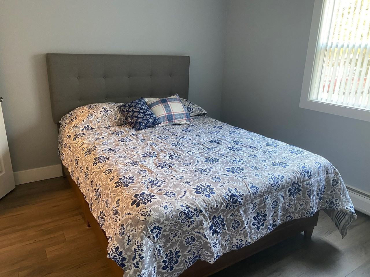 Pleasant View Apartments - Photo 2 of 50