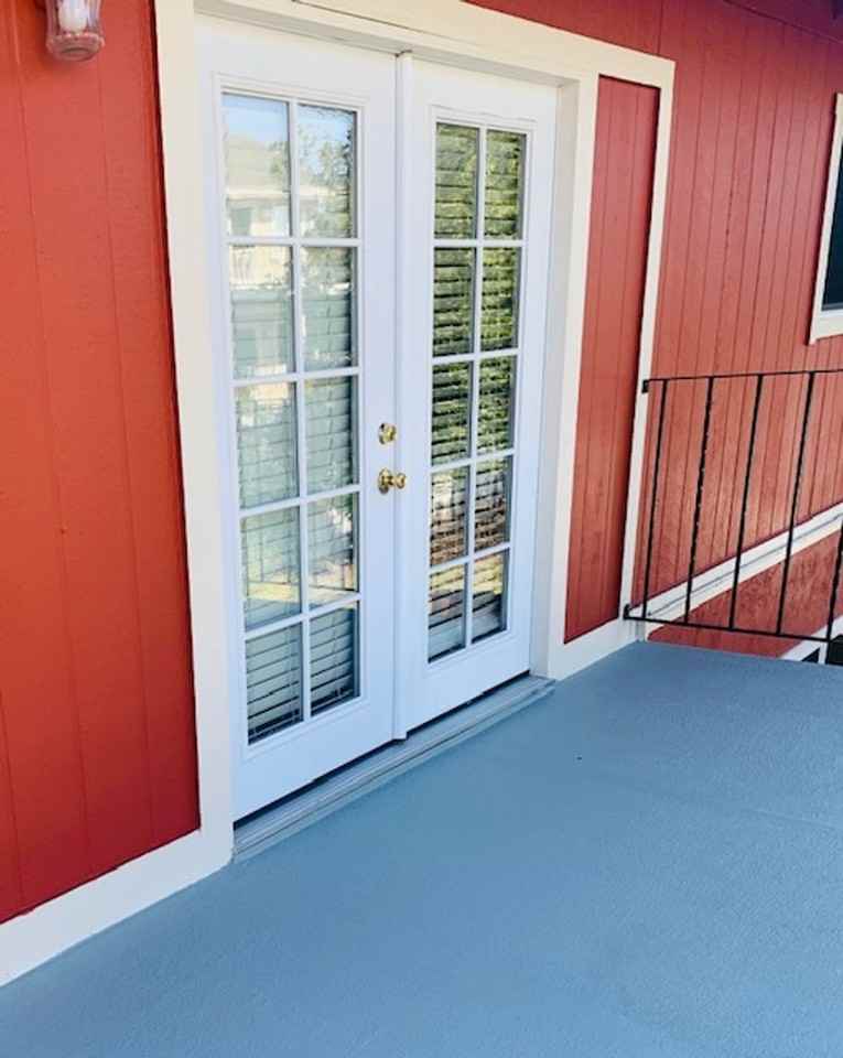 268 Douglas Street - Photo 7 of 31